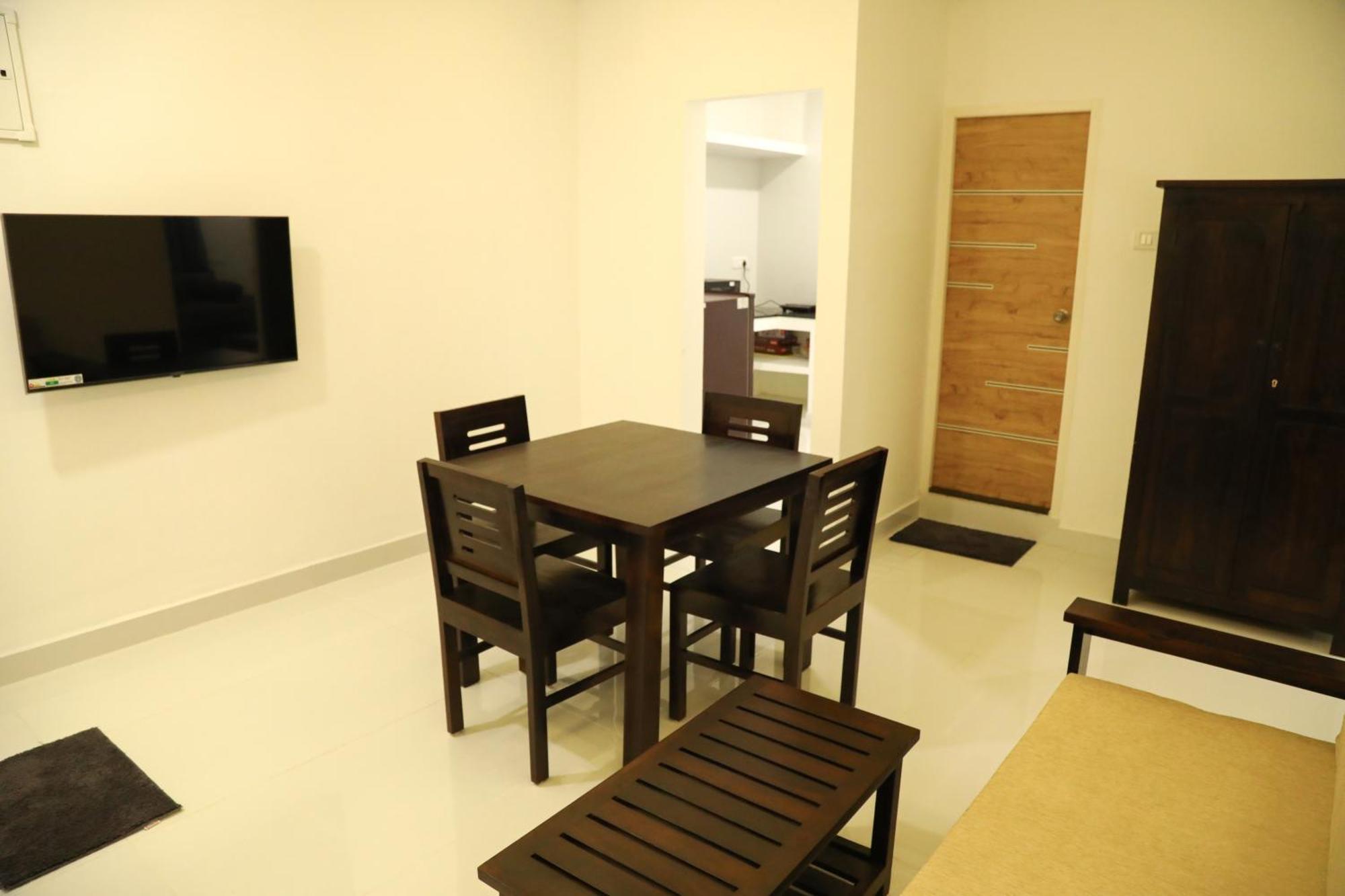 Aparthotel F-1 Tulsi By The Peace *
